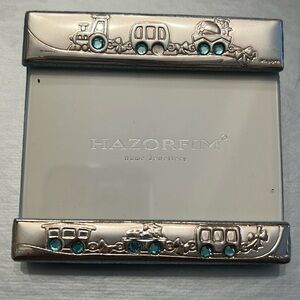 Hazorfim picture frame